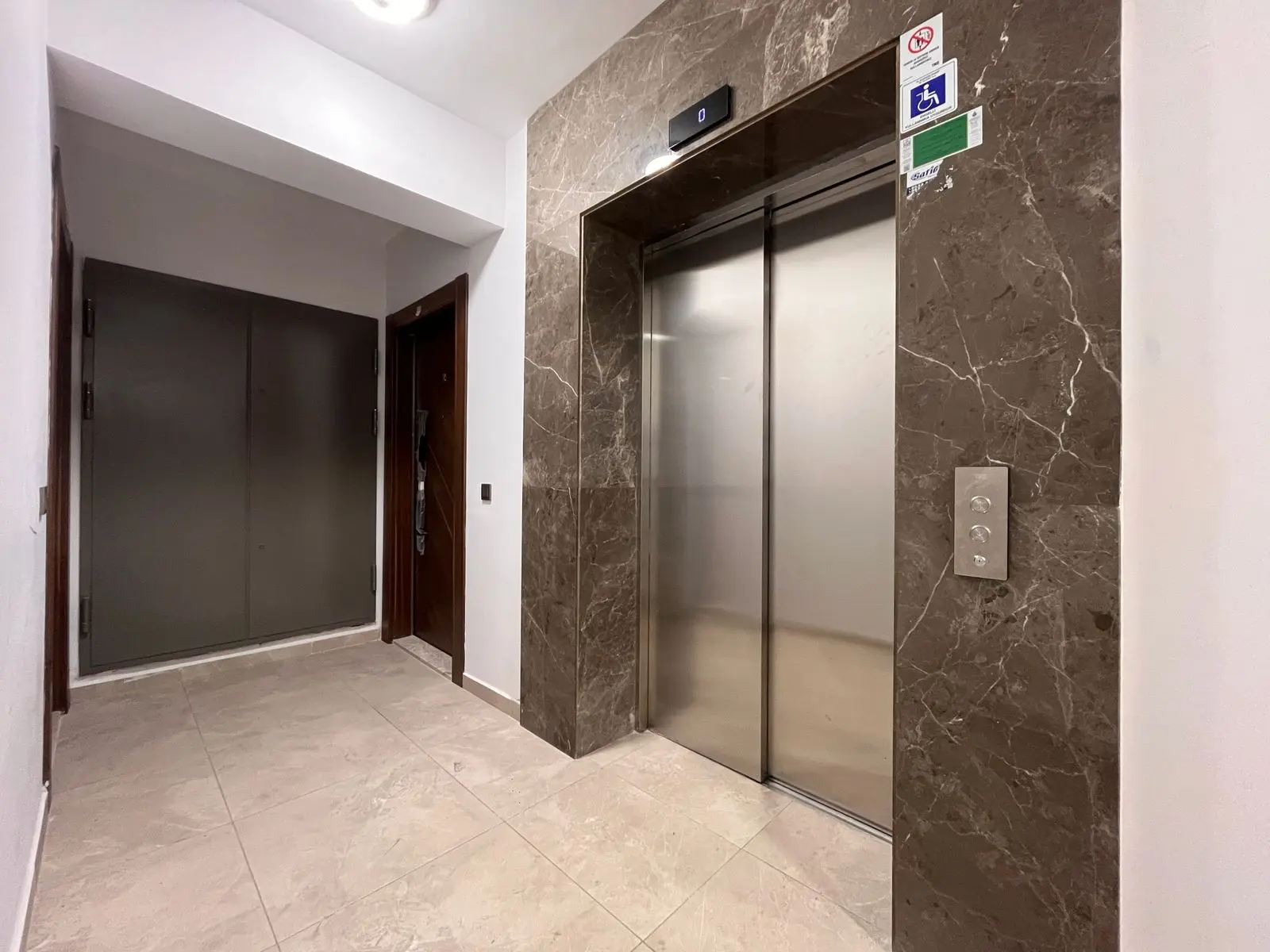 Project elevator